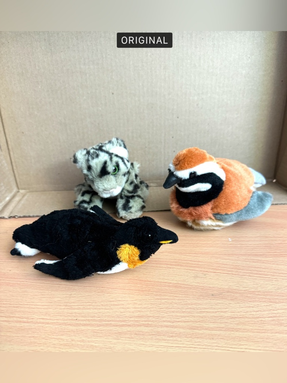 3 Wild Republic stuffed animals.